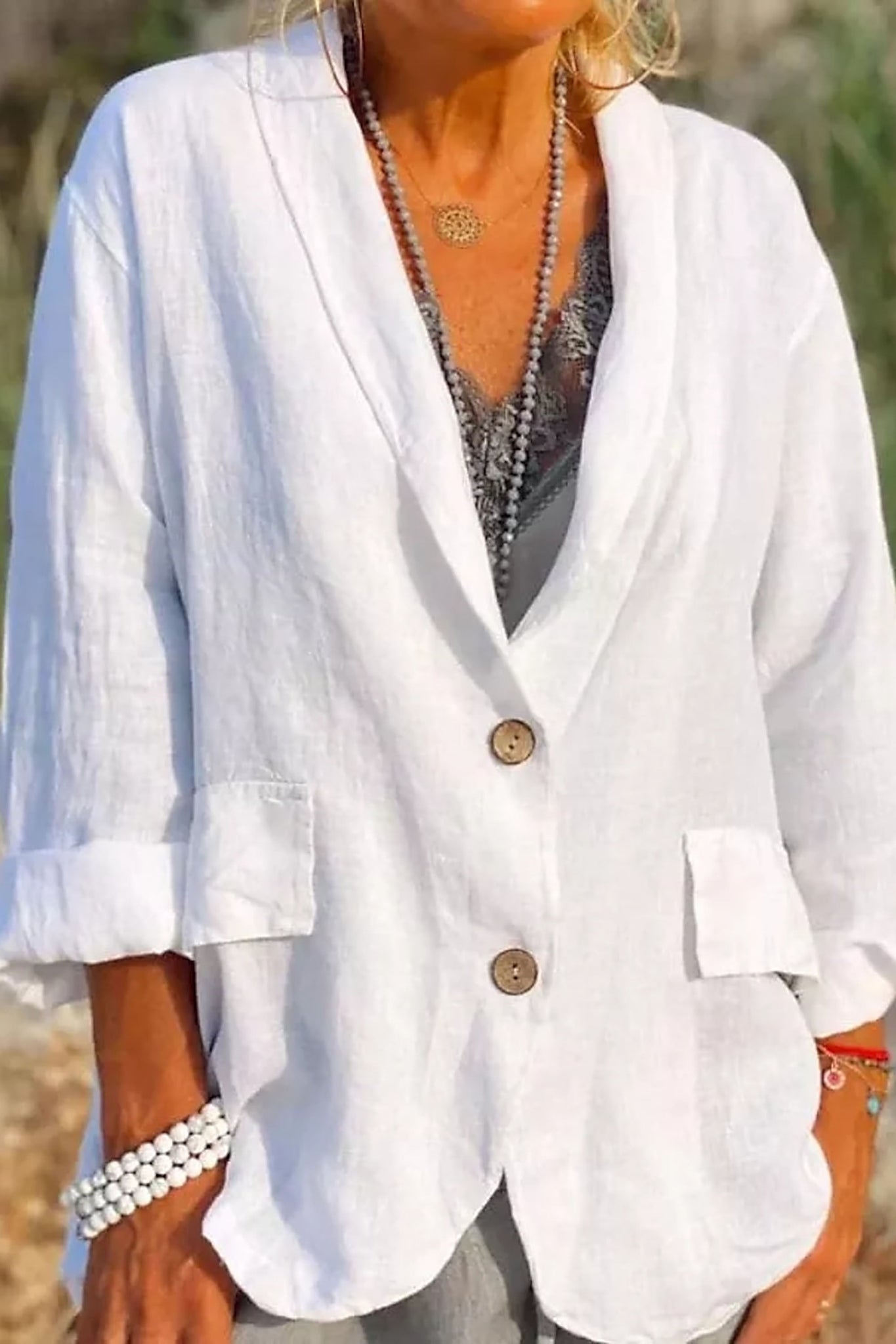Clarice - Bequeme Damenjacke aus Leinen mit Knopf