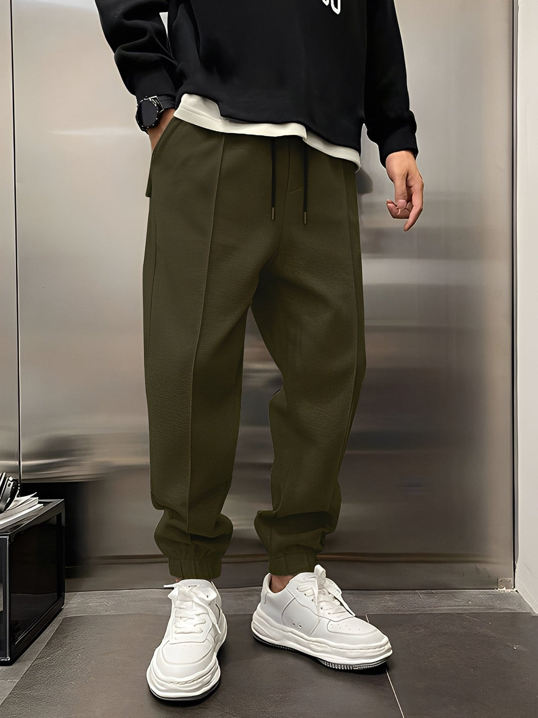 Wallace - Bequeme, locker sitzende Herrensporthose