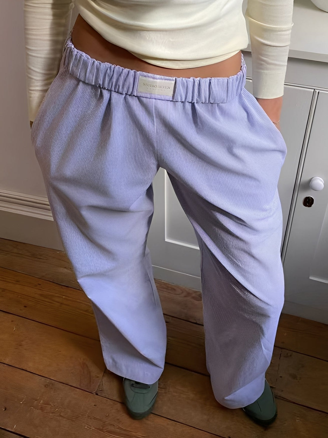 Malvina - Bequeme, einfache Loungewear-Hose für Frauen