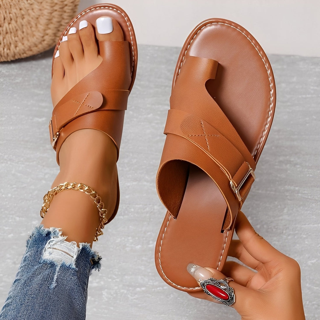 Renita - Bequeme, leichte flache Damen-Sandalen
