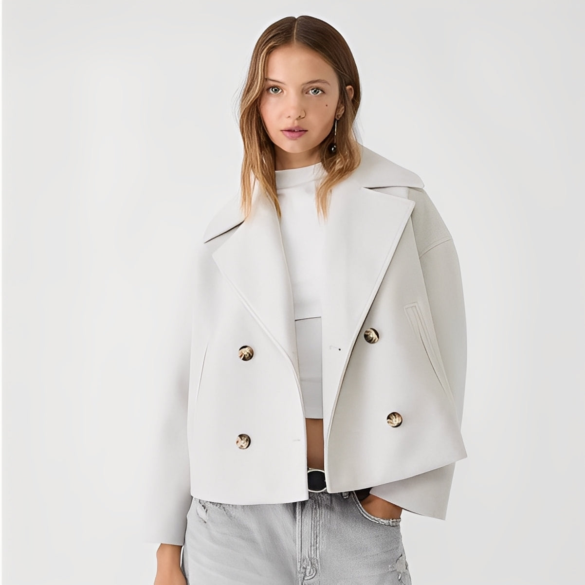 Abegail - Bequeme, locker sitzende kurze Damenjacke