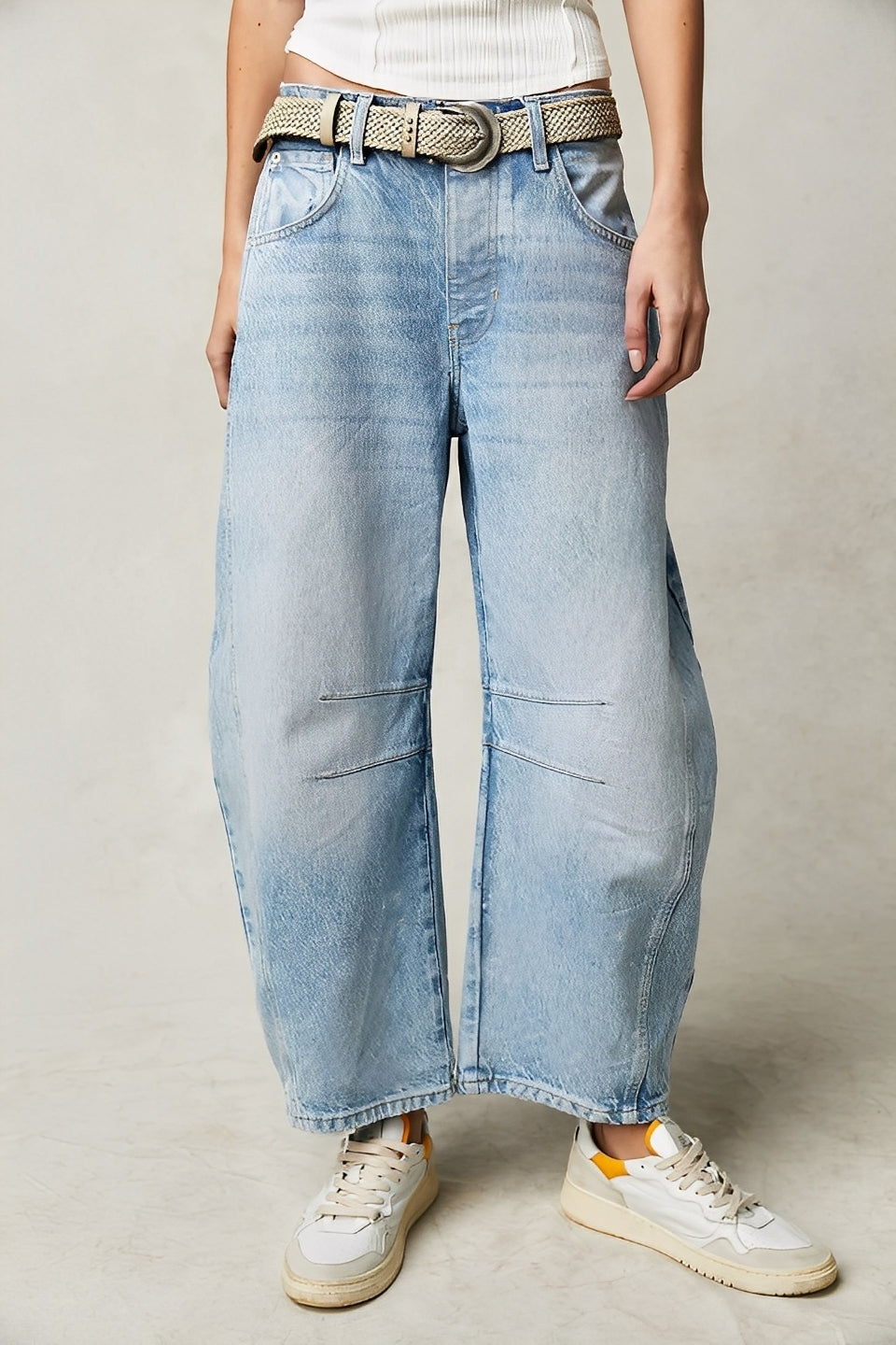 Adrienne - Klassische locker geschnittene Barrel-Jeans für Damen