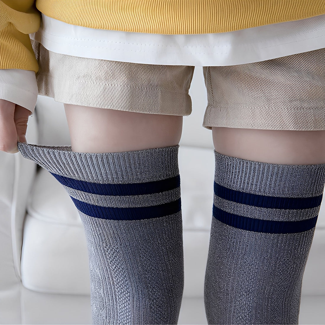Zella - Stilvolle Overknee-Socken für Damen
