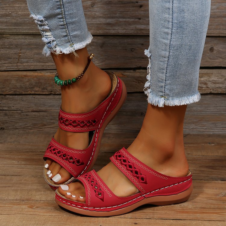 Felicia - Moderne, bequeme flache Damensandalen