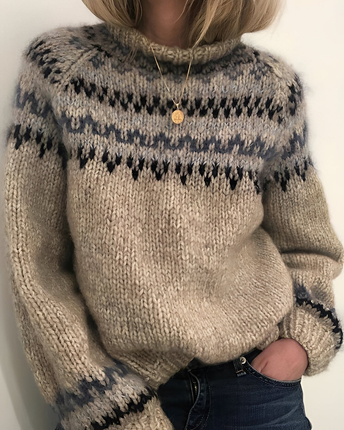 Karissa - Modischer, lockerer Damenpullover mit Aufdruck