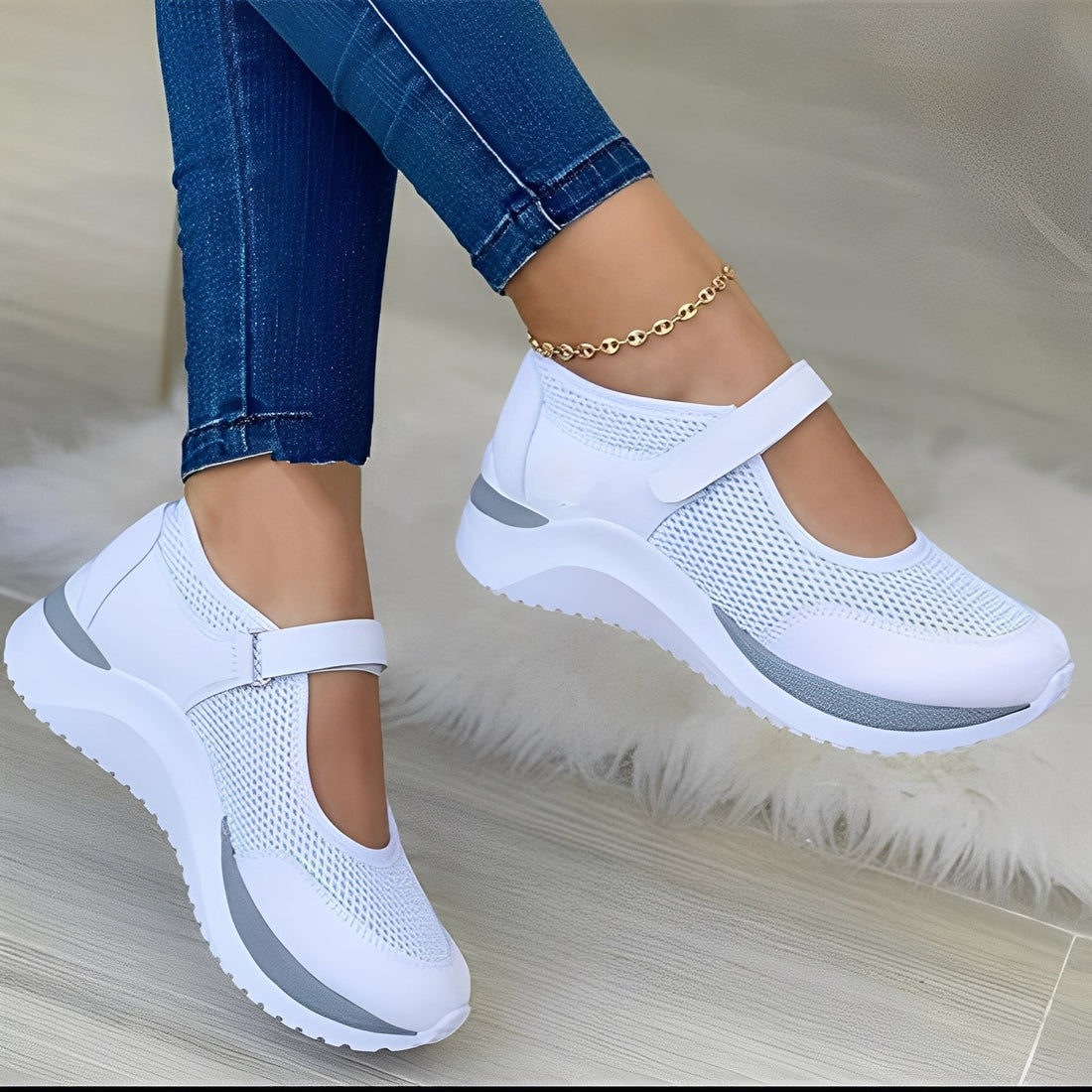 Nichola - Modische Damensandalen mit Riemen aus Netzmaterial
