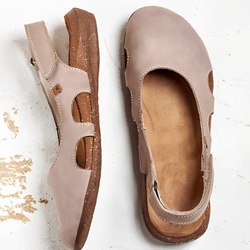 Alexus - Modische flache Sandalen für Damen