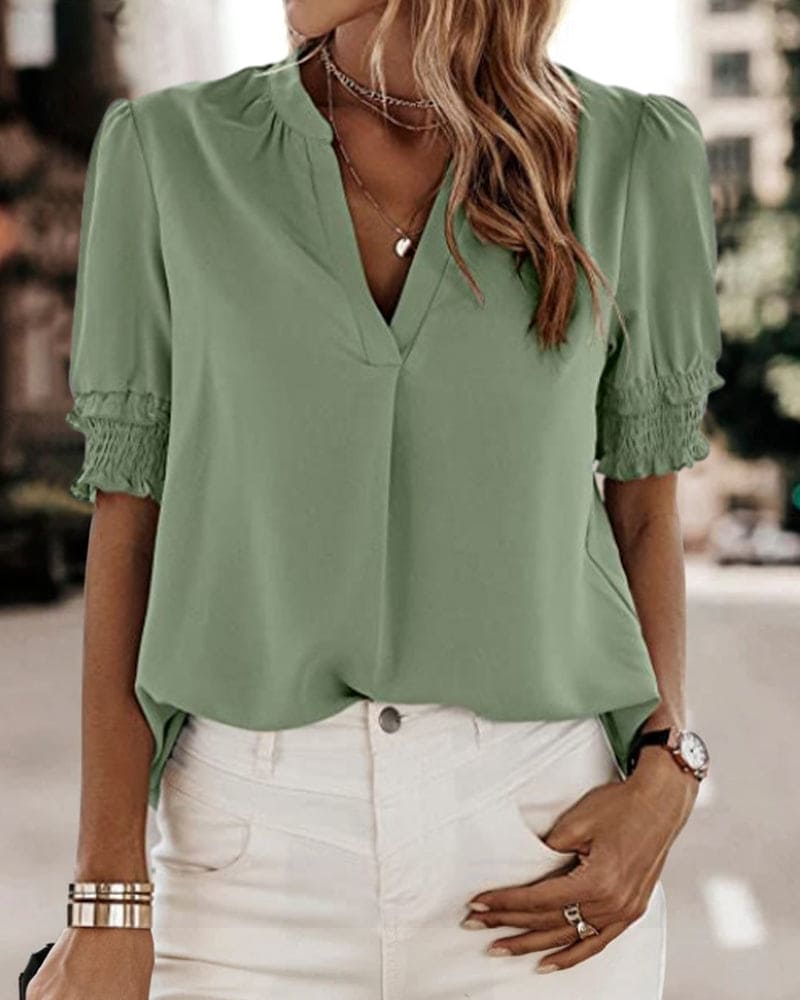 Sophia – Bluse mit V-Ausschnitt und Kurzen Ärmeln