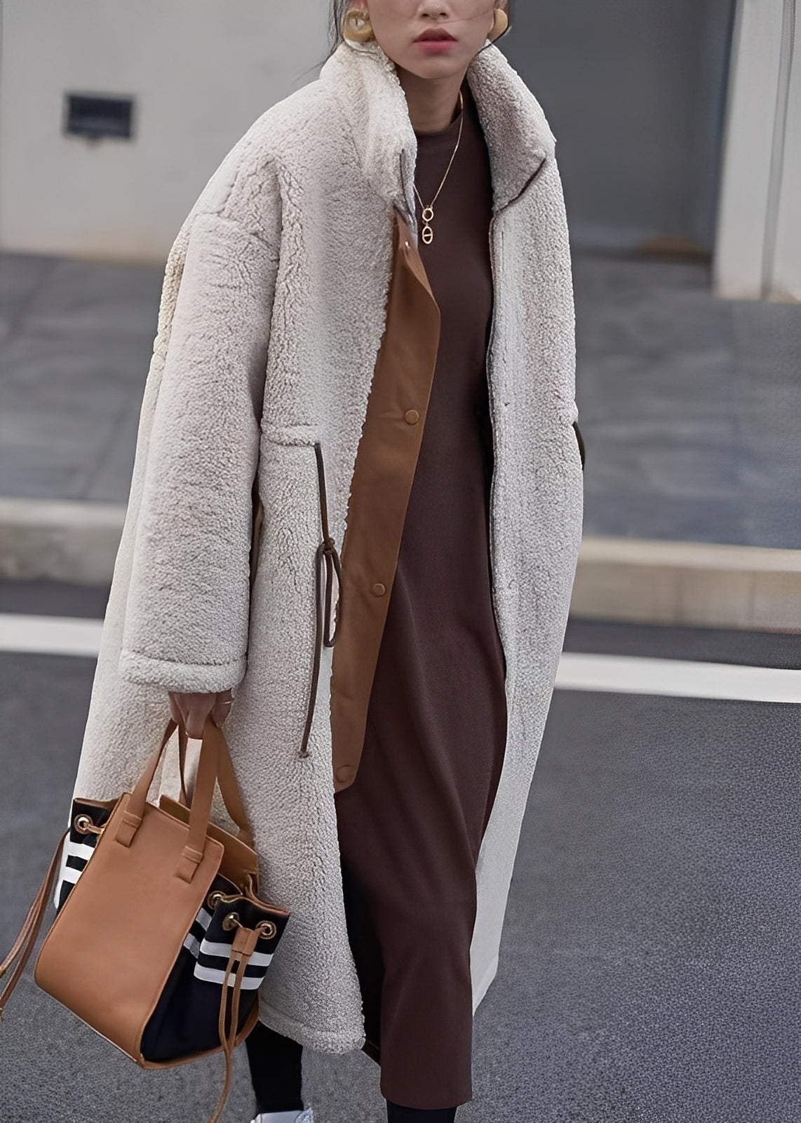 Noelene - Warmer, lockerer Wollmantel für Damen