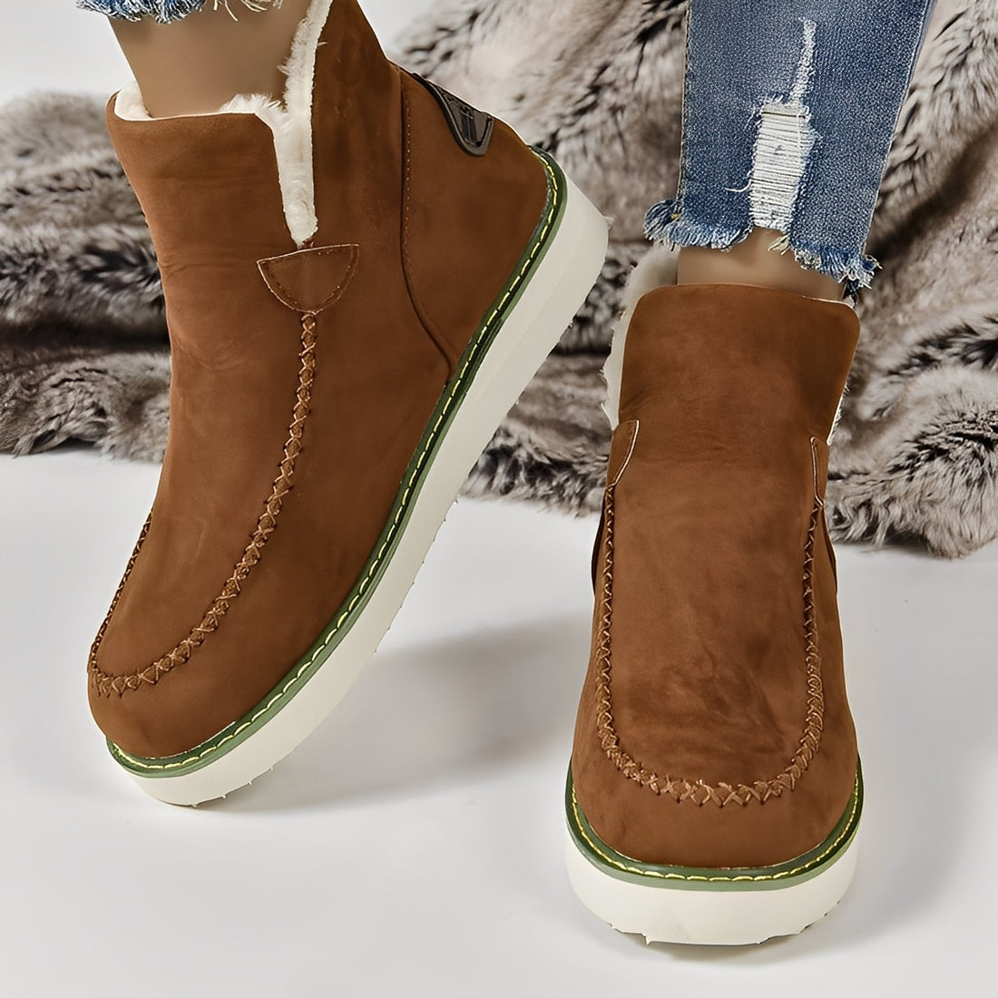 Ashlee - Warme Winterstiefel mit Keilabsatz für Damen