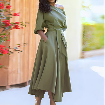Dahlia - Schickes Damenkleid ohne Schultern mit Gürtel