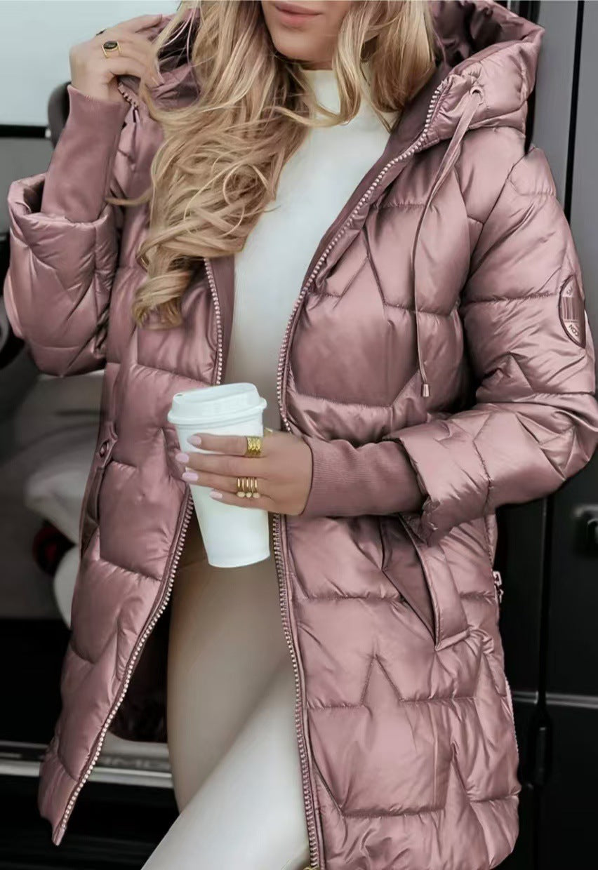 Georgetta - Modische Damen-Daunenjacke mit Kapuze