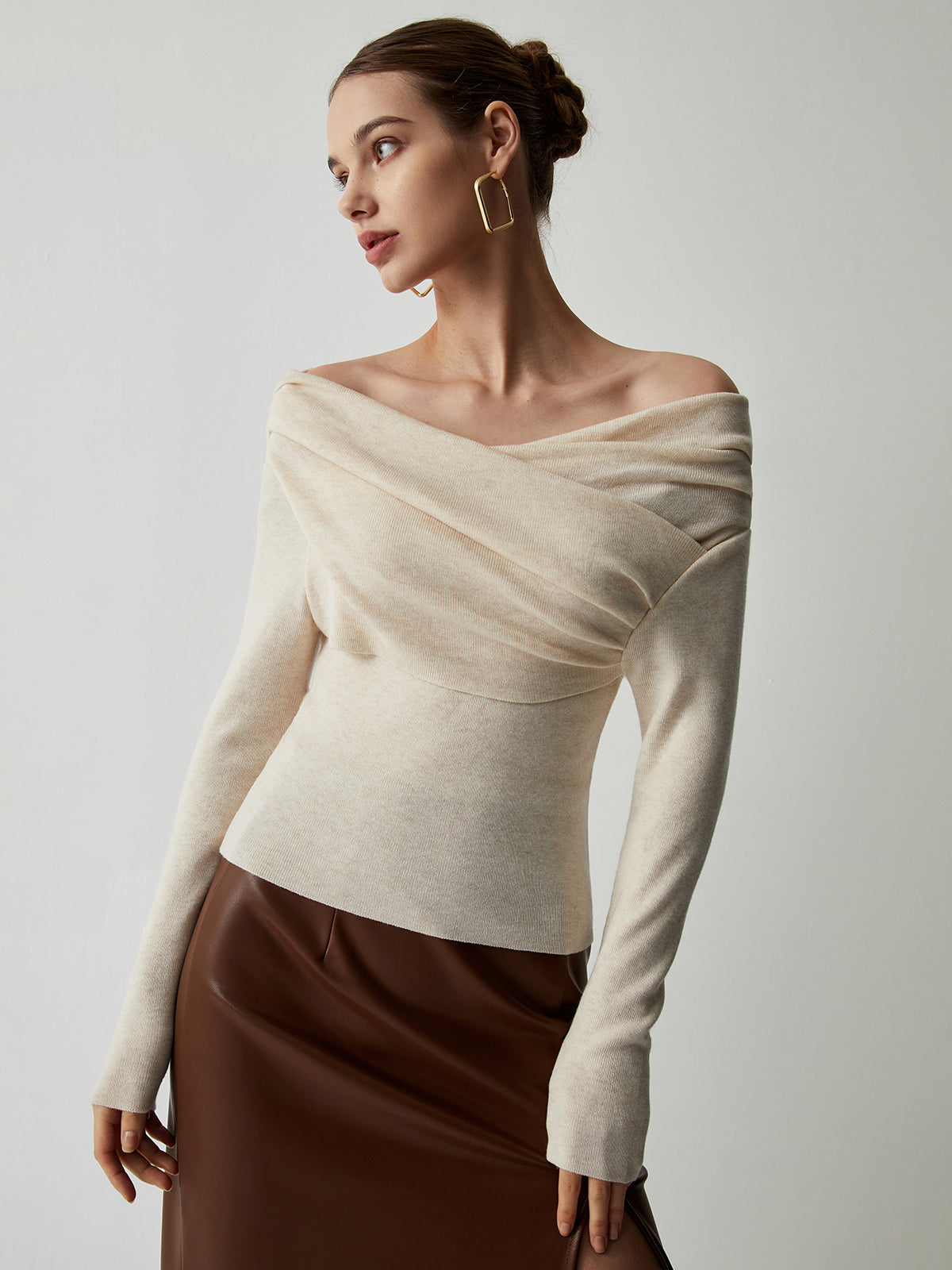 Yasmin – Schulterfreies Stricktop