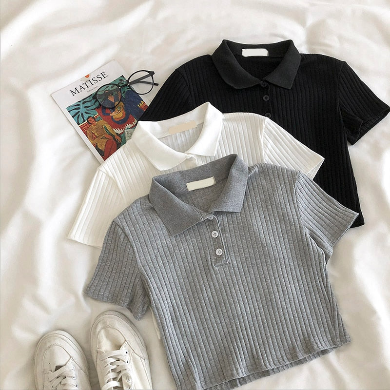 Hellary - Crop Top Ein cooles und sommerliches bauchfreies Oberteil