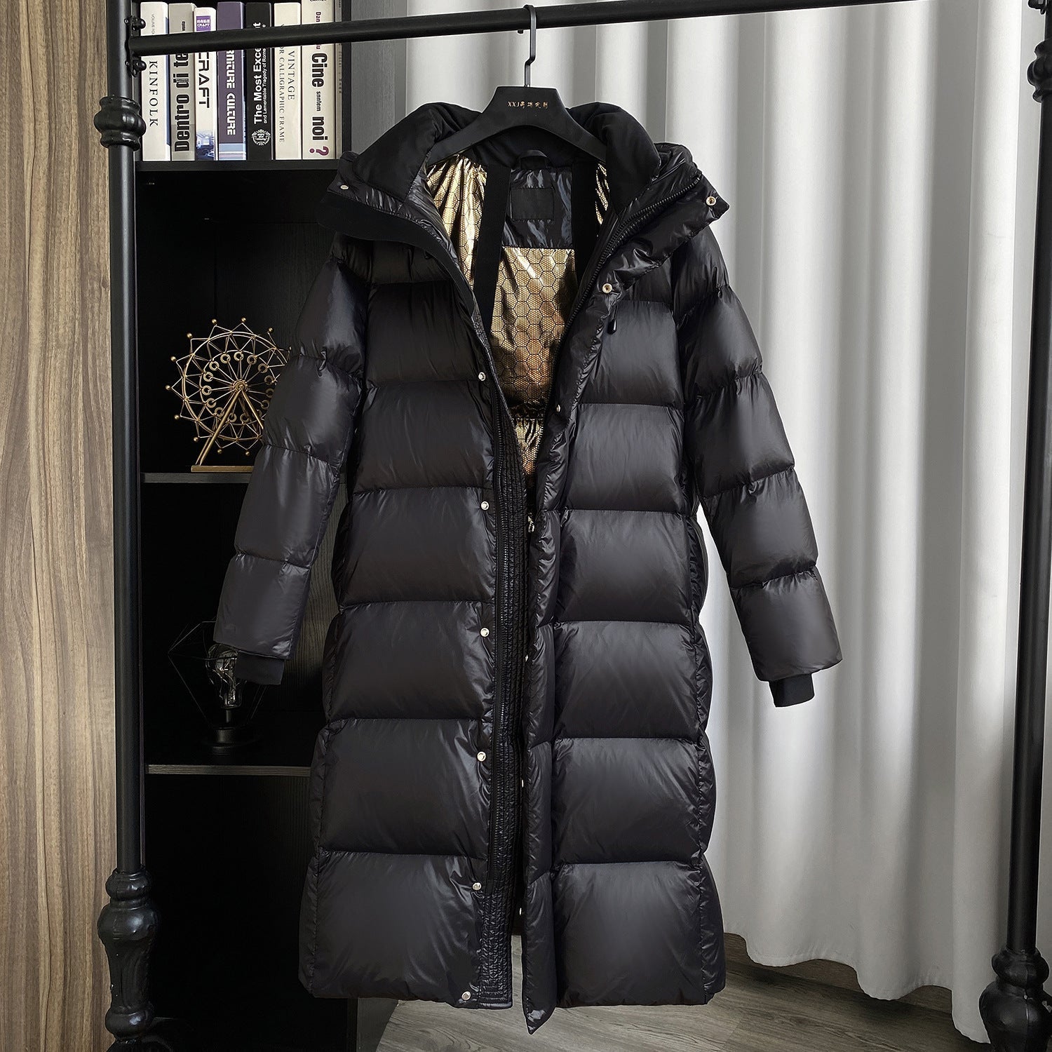 Irene – Wintermantel aus Daunen