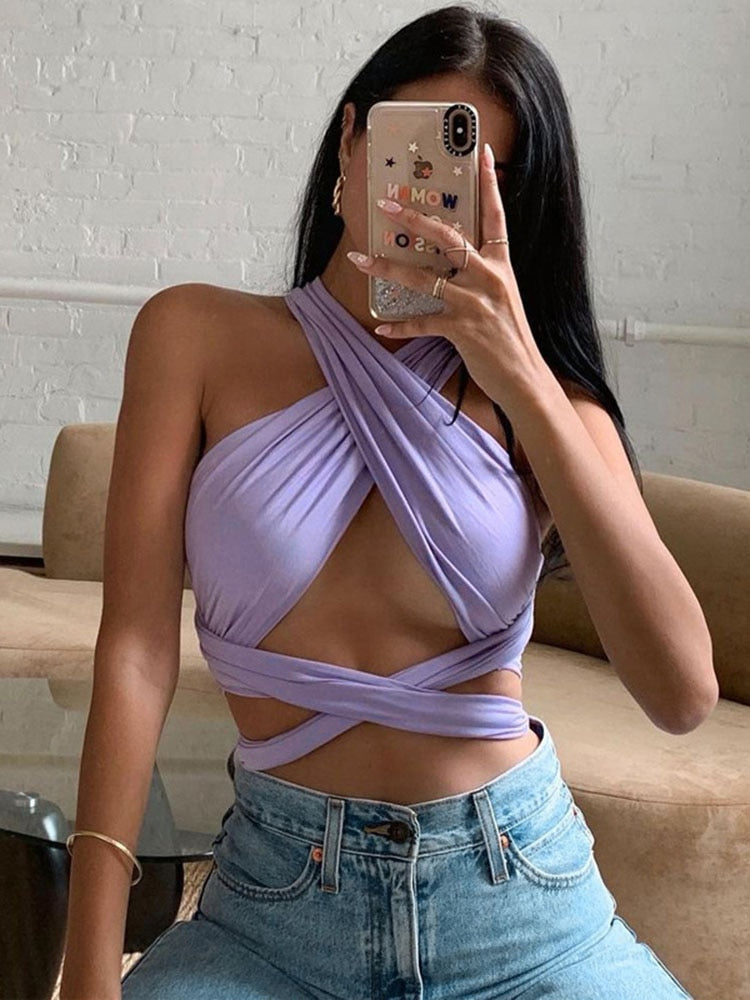 Faustine - Neckholder-Top Ein reizvolles und sommerliches bauchfreies Oberteil
