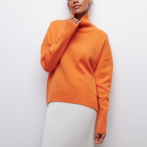 Berenice – Pullover mit Hohem Kragen