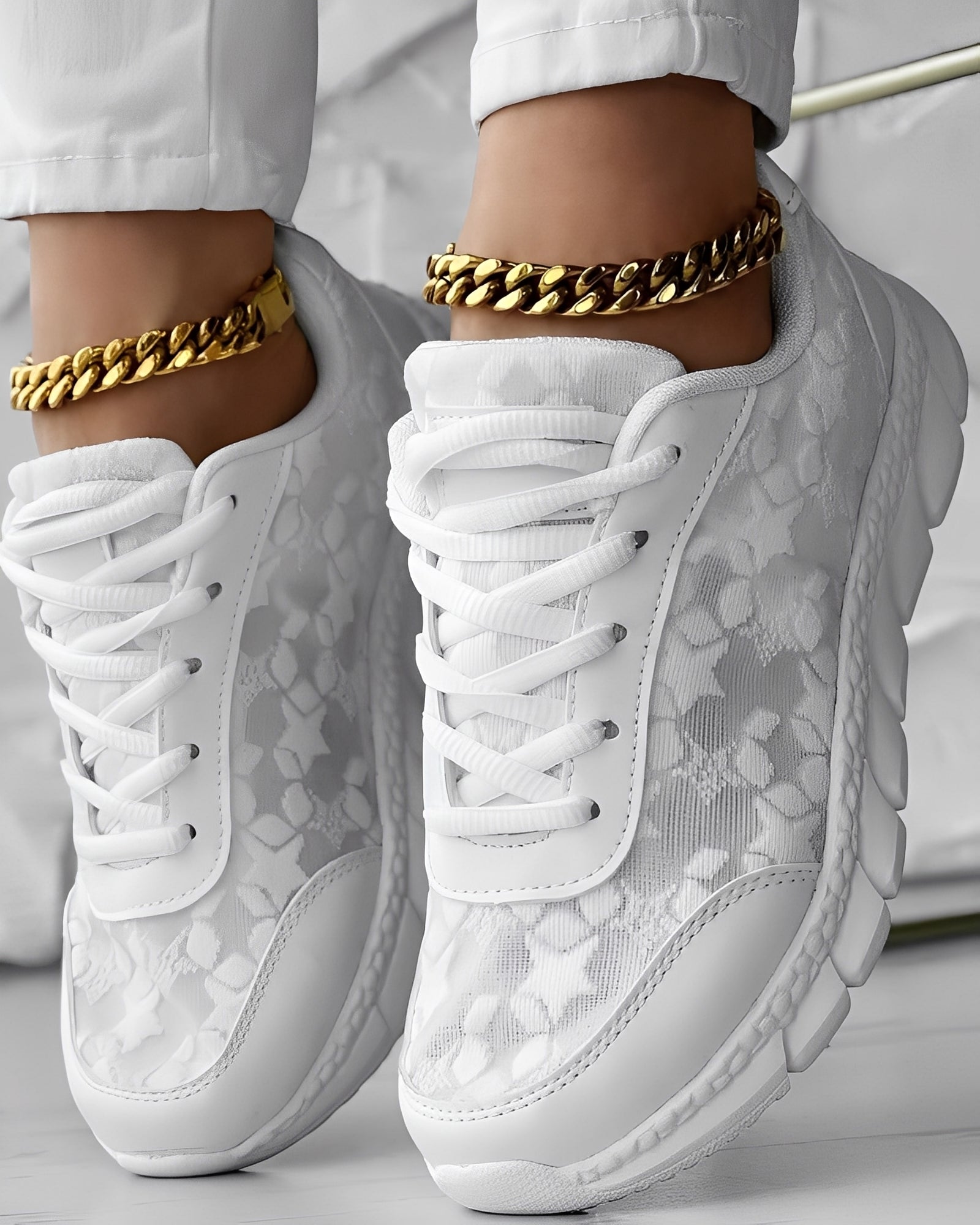 Elisabeth - Komfortable, atmungsaktive Damen-Sneakers mit Blumenmuster
