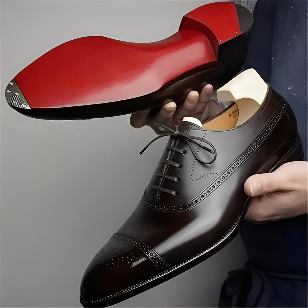 Fulton - Moderne formelle Herrenschuhe aus Leder mit Brogue-Details