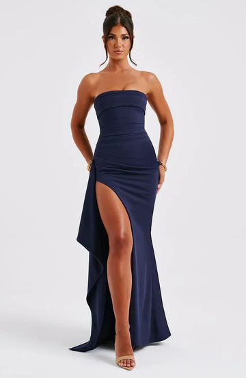 Ellaria - Maxikleid Schulterfrei, Verdreht & Elegant